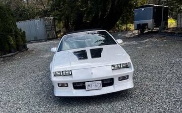 Chevrolet-Camaro-convertible-1991-white-3