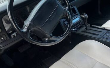Chevrolet-Camaro-convertible-1991-white-5