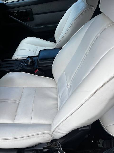 Chevrolet-Camaro-convertible-1991-white-6