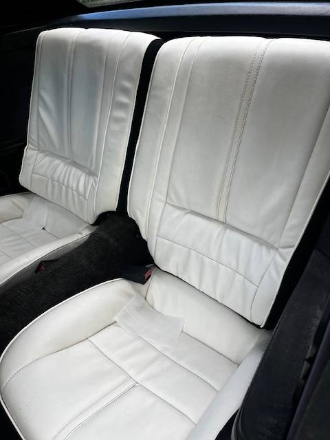 Chevrolet-Camaro-convertible-1991-white-7