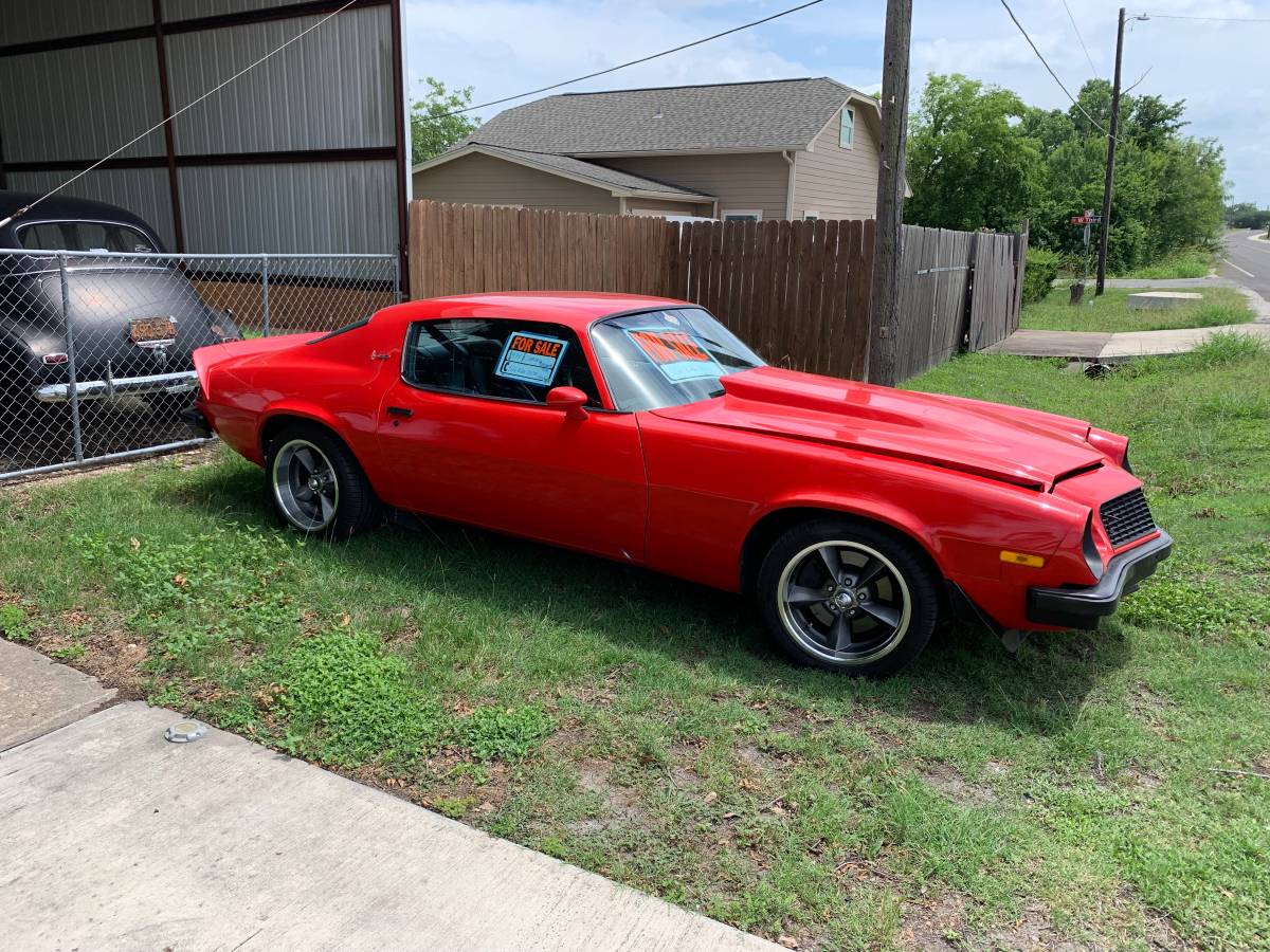 Chevrolet-Camaro-lt-1974-red-1
