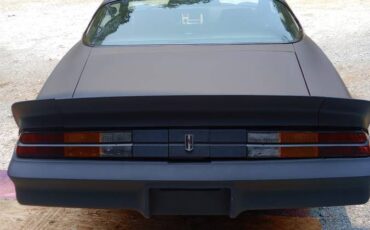 Chevrolet-Camaro-rs-1979-10