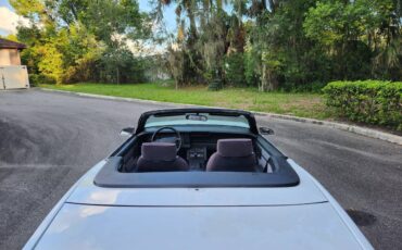 Chevrolet-Camaro-rs-1991-white-5