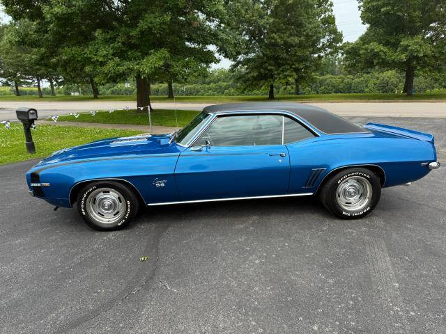 Chevrolet-Camaro-rs-ss-1969-blue-5