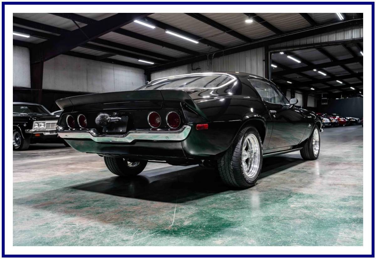 Chevrolet-Camaro-z28-1973-black-1