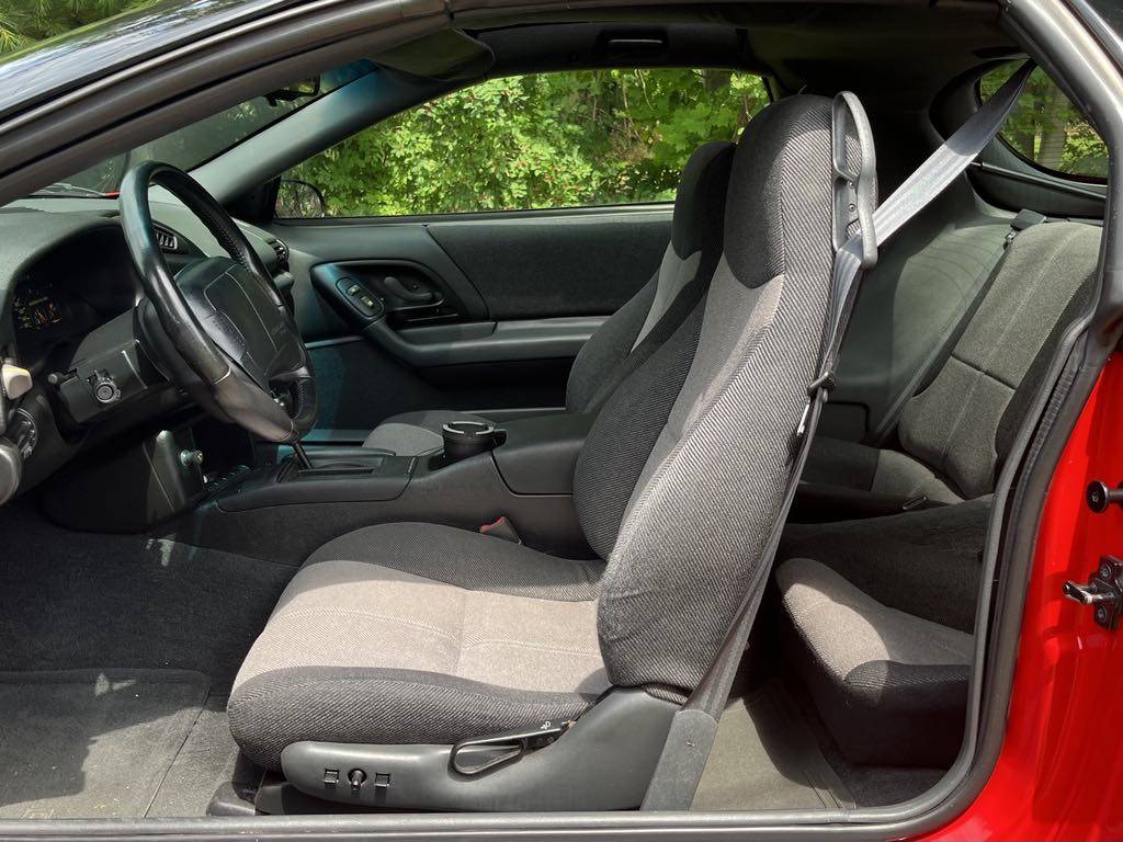 Chevrolet-Camaro-z28-1993-red-5