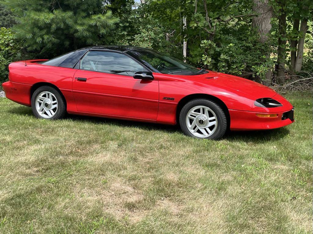Chevrolet-Camaro-z28-1993-red