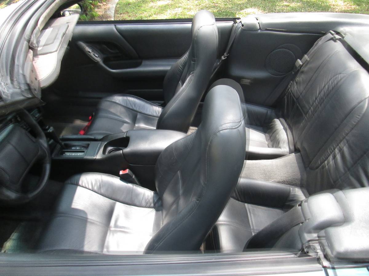 Chevrolet-Camaro-z28-convertible-1995-blue-18