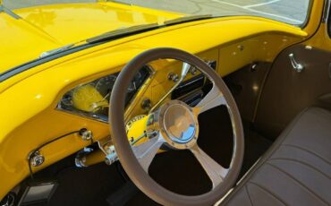 Chevrolet-Cameo-pickup-1955-yellow-11