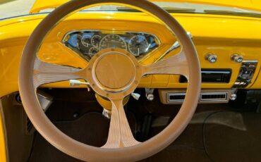 Chevrolet-Cameo-pickup-1955-yellow-14