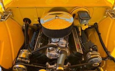 Chevrolet-Cameo-pickup-1955-yellow-18