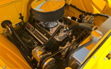Chevrolet-Cameo-pickup-1955-yellow-20