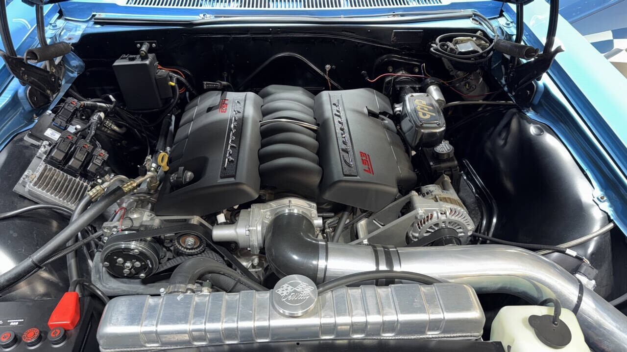 Chevrolet-Caprice-1966-Coupe-7