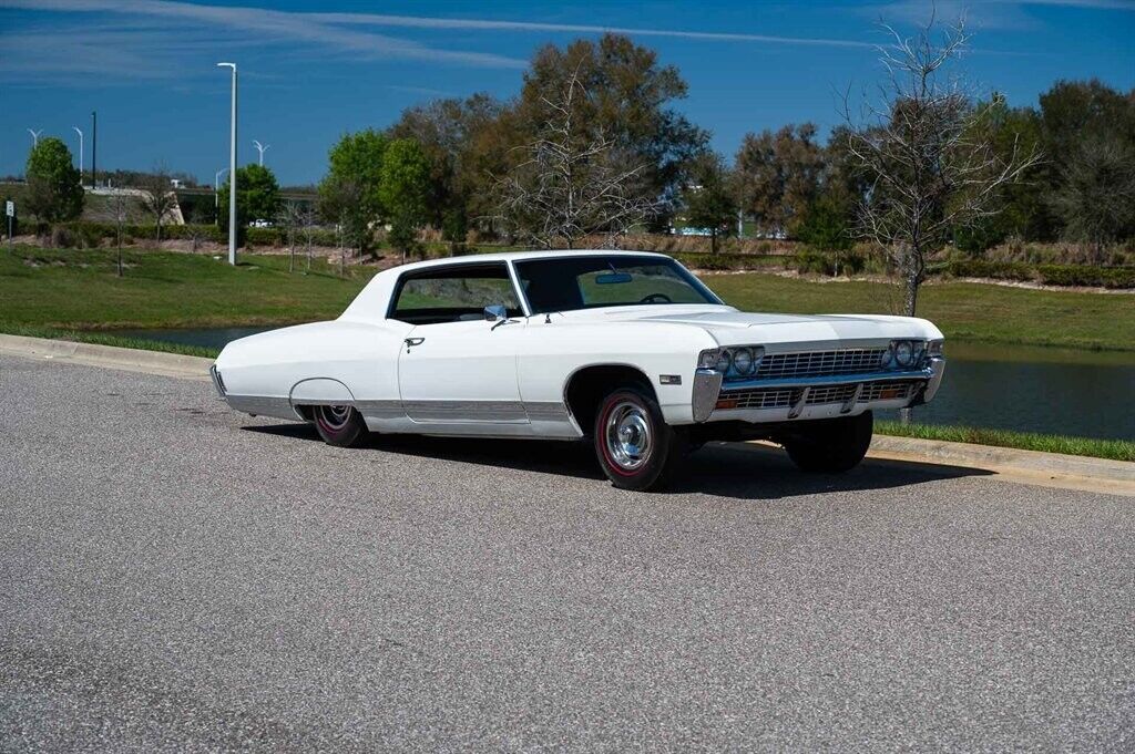 Chevrolet-Caprice-1968-2-Door-10