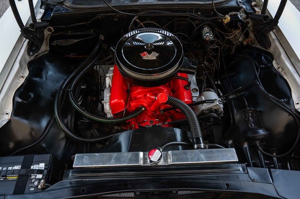 Chevrolet-Caprice-1968-2-Door-13