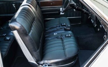 Chevrolet-Caprice-1968-2-Door-19
