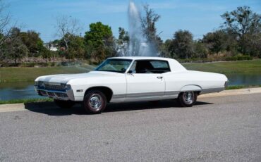 Chevrolet-Caprice-1968-2-Door-24