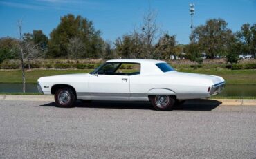 Chevrolet-Caprice-1968-2-Door-27