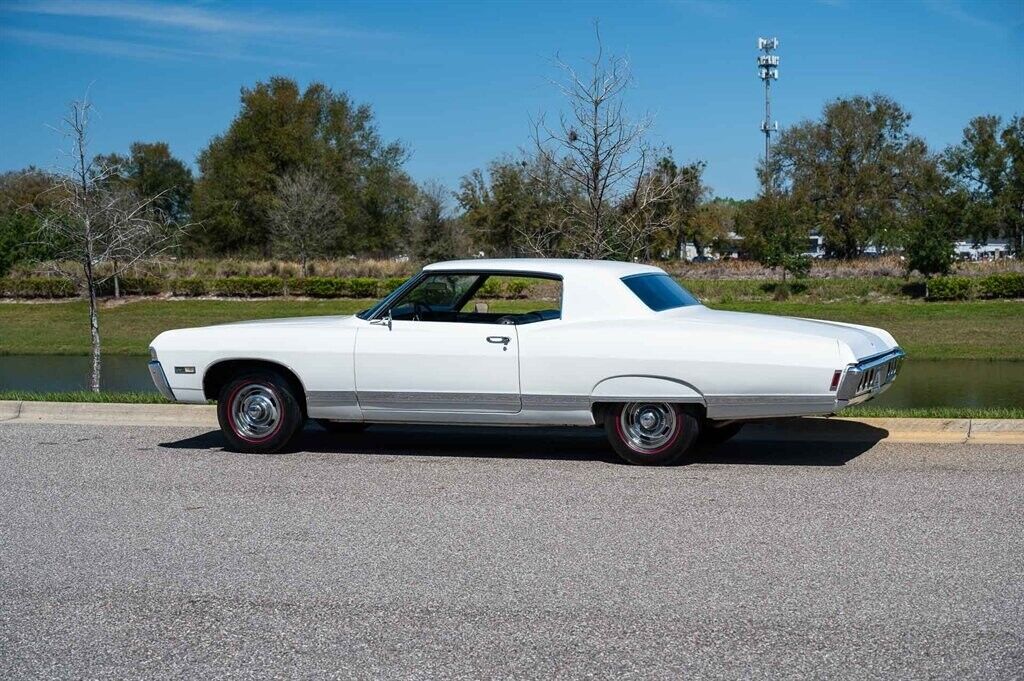 Chevrolet-Caprice-1968-2-Door-27