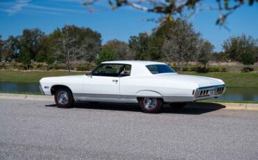 Chevrolet-Caprice-1968-2-Door-28