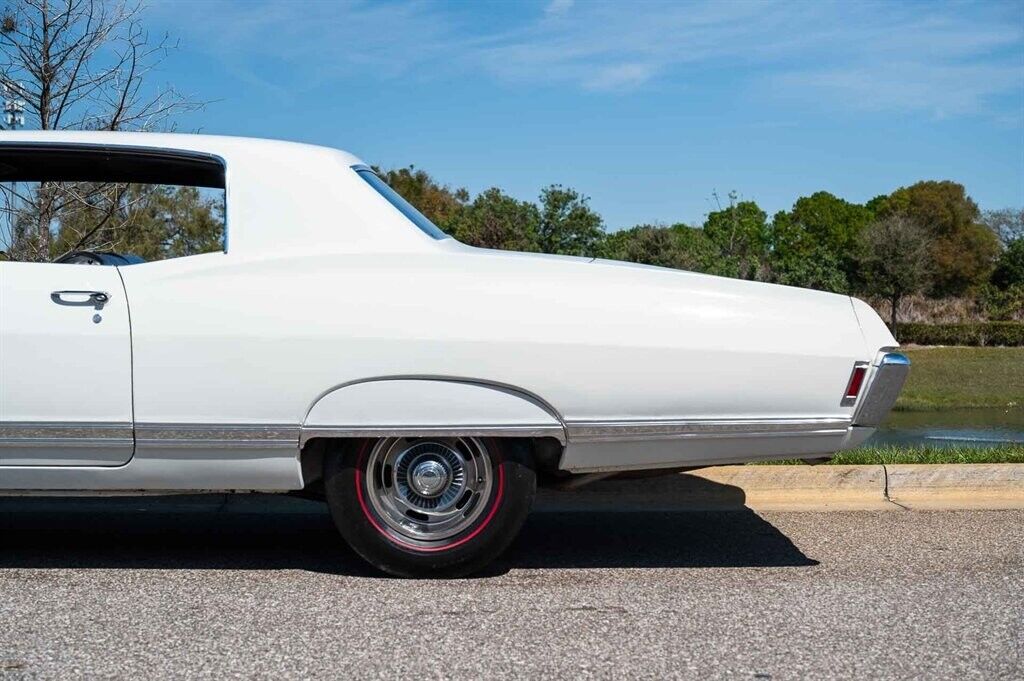Chevrolet-Caprice-1968-2-Door-31