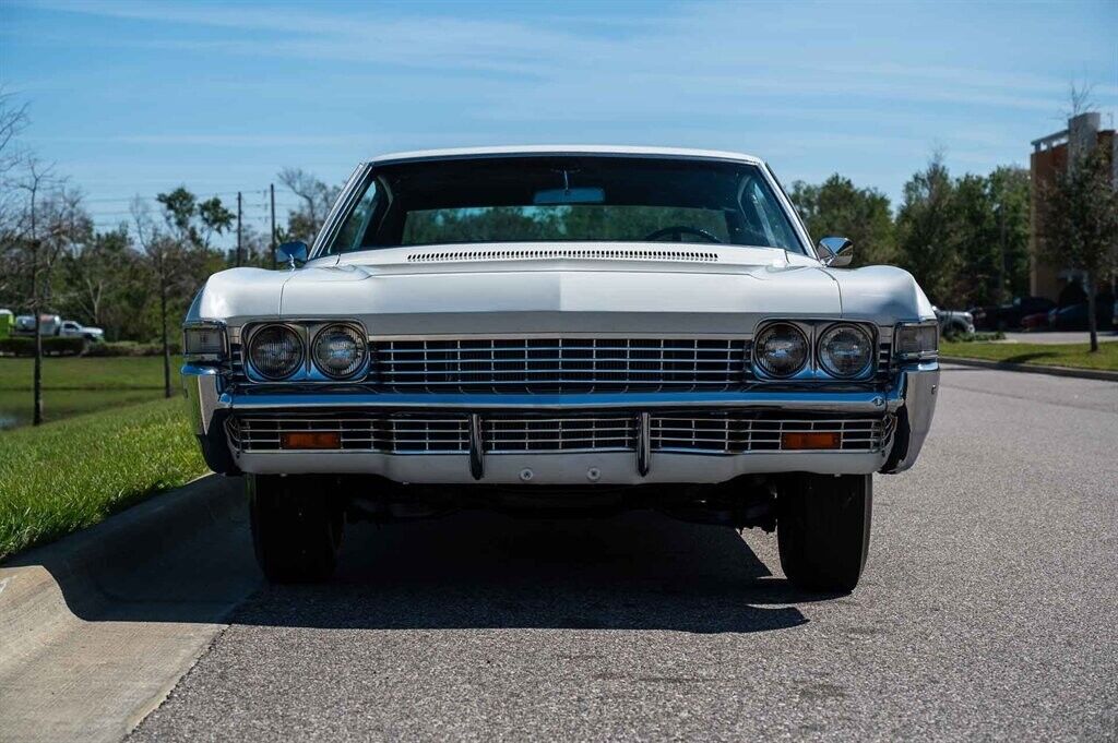Chevrolet-Caprice-1968-2-Door-37