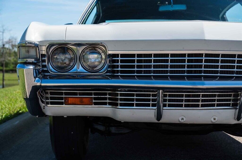 Chevrolet-Caprice-1968-2-Door-38