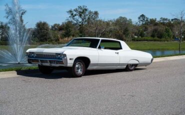 Chevrolet-Caprice-1968-2-Door-5