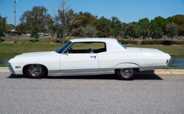 Chevrolet-Caprice-1968-2-Door-6