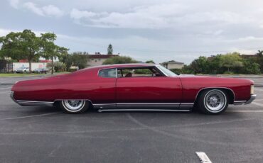 Chevrolet-Caprice-1971-Coupe-3