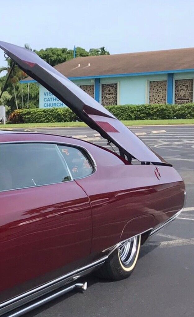 Chevrolet-Caprice-1971-Coupe-9