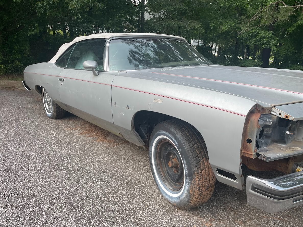 Chevrolet-Caprice-1975-Convertible-10