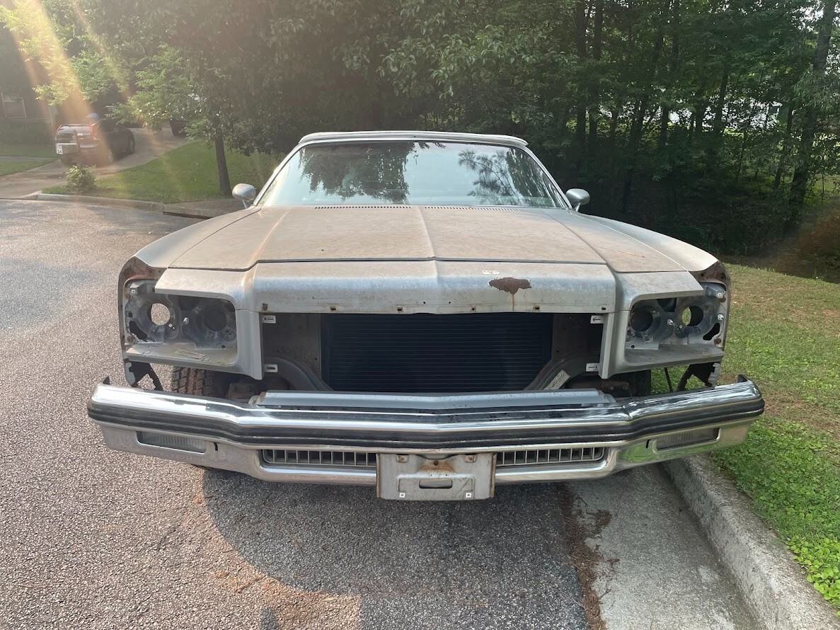 Chevrolet-Caprice-1975-Convertible-2
