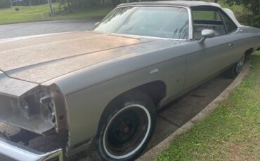 Chevrolet-Caprice-1975-Convertible-4
