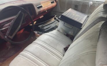 Chevrolet-Caprice-1975-Convertible-6