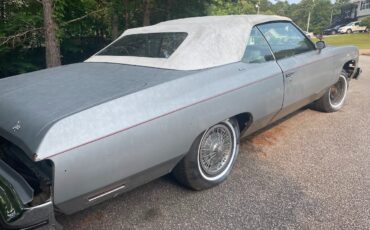 Chevrolet-Caprice-1975-Convertible-9