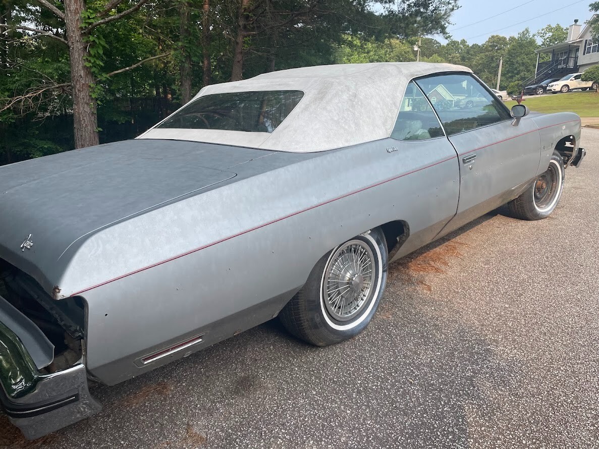 Chevrolet-Caprice-1975-Convertible-9