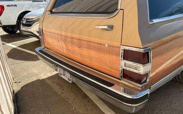Chevrolet-Caprice-1984-custom-19