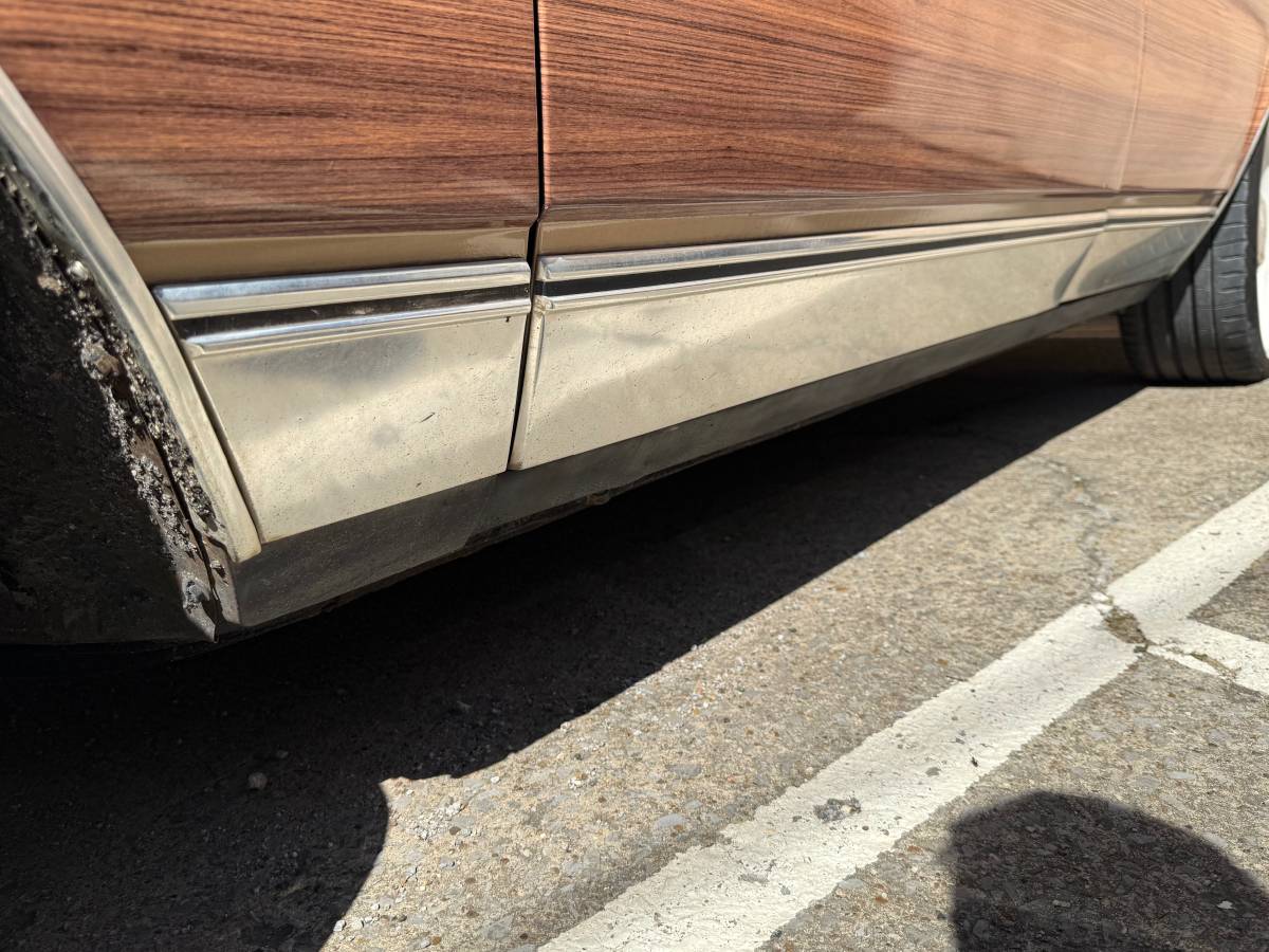 Chevrolet-Caprice-1984-custom-5