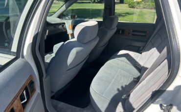 Chevrolet-Caprice-1993-Wagon-15