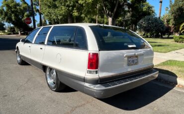 Chevrolet-Caprice-1993-Wagon-8