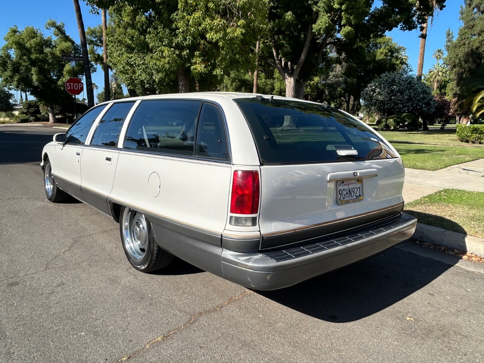 Chevrolet-Caprice-1993-Wagon-8