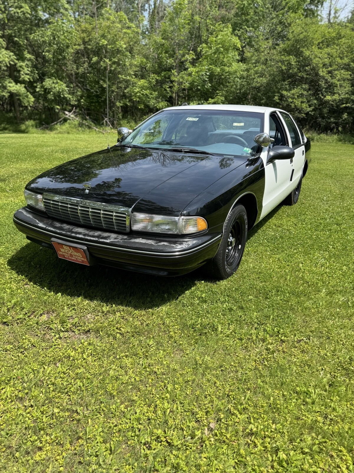 Chevrolet-Caprice-1995-Sedan-1