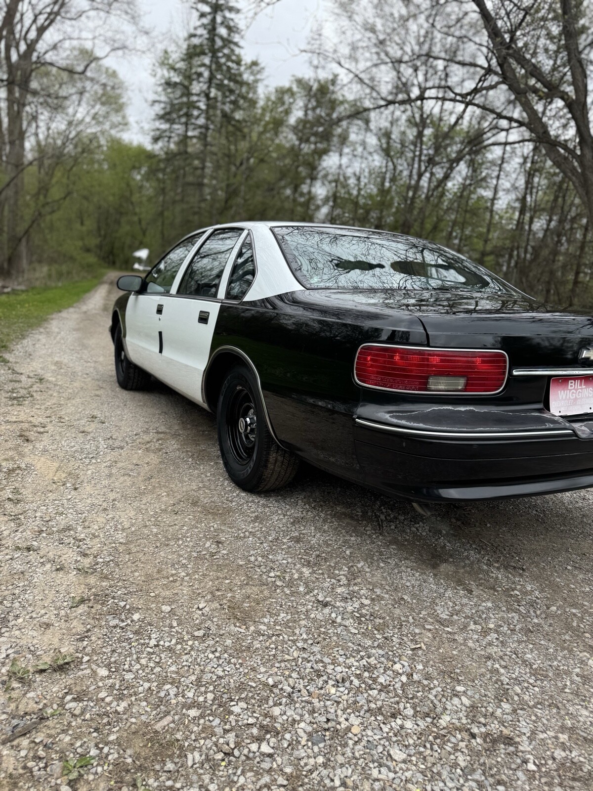 Chevrolet-Caprice-1995-Sedan-11