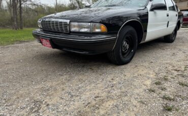Chevrolet-Caprice-1995-Sedan-14