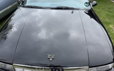 Chevrolet-Caprice-1995-Sedan-19