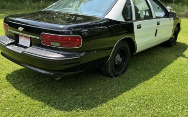 Chevrolet-Caprice-1995-Sedan-6