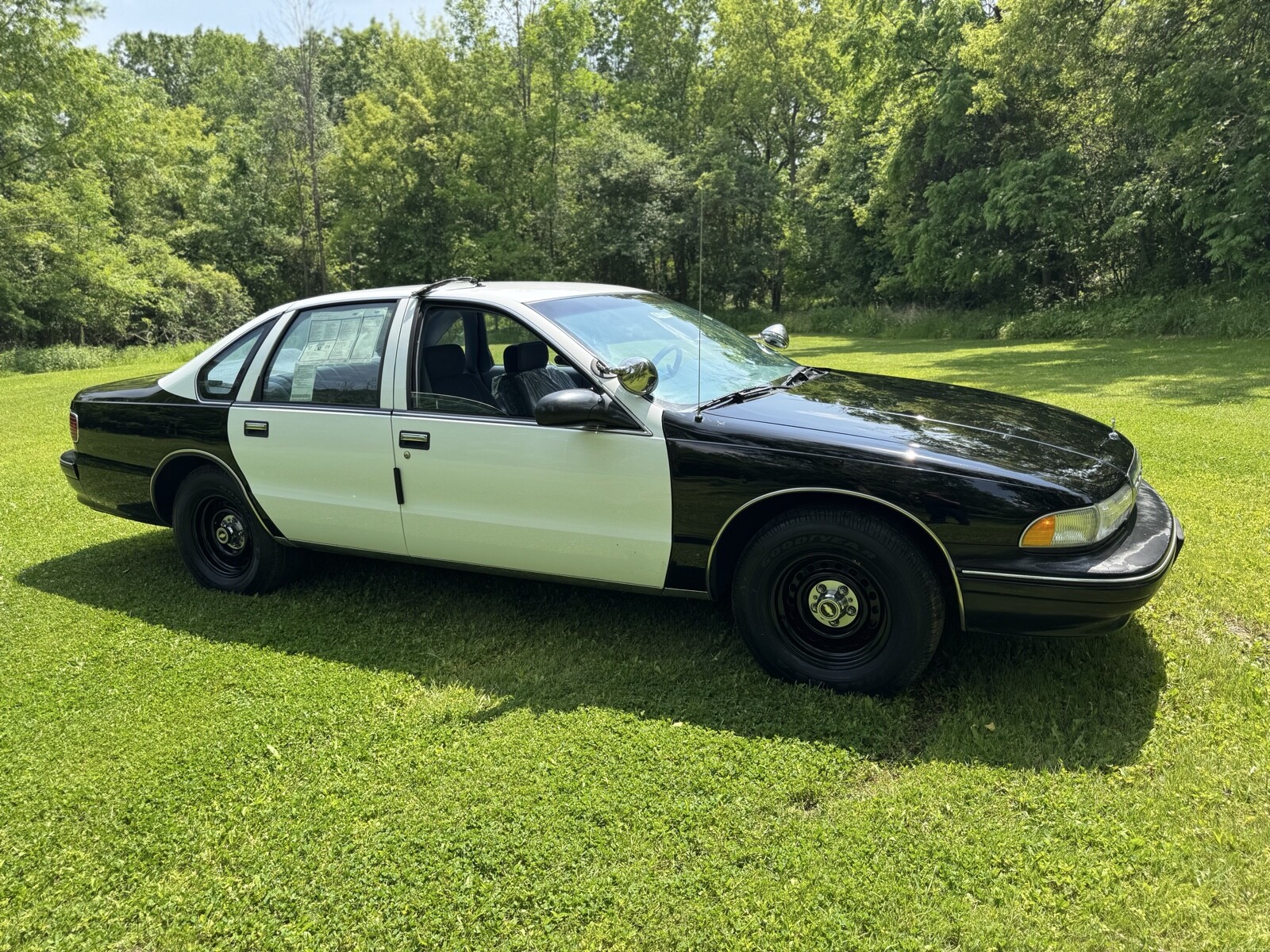 Chevrolet-Caprice-1995-Sedan-7