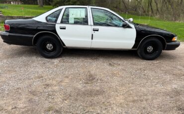 Chevrolet-Caprice-1995-Sedan-9