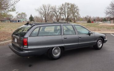 Chevrolet-Caprice-base-1991-3